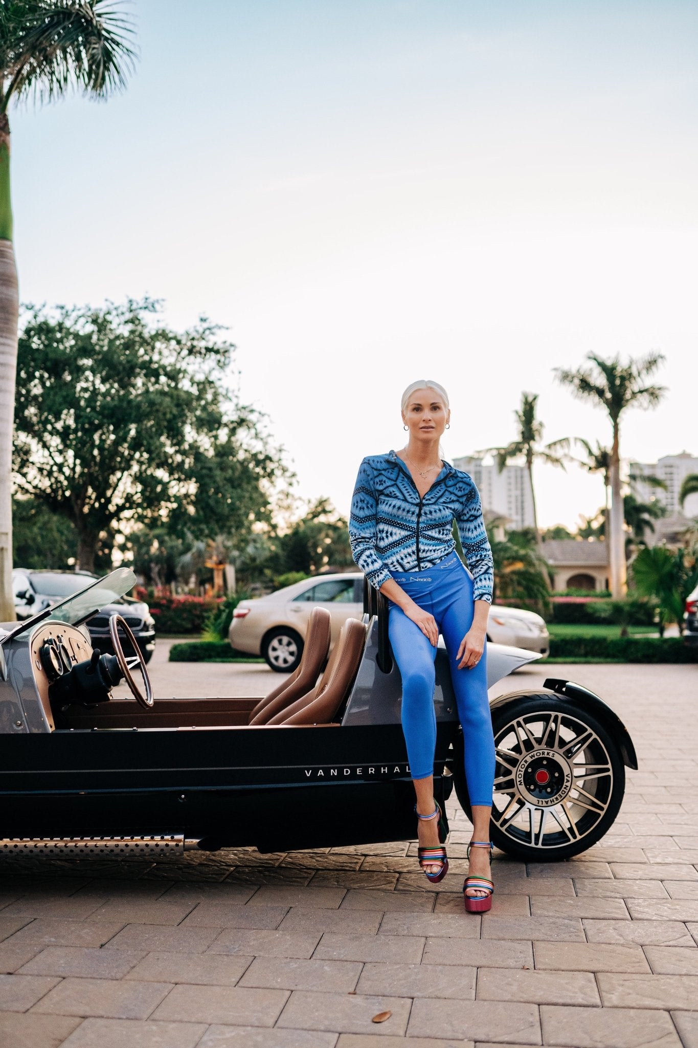 Nikita Liquid Legging’s Blue or Black Available - Nikkib Sportswear