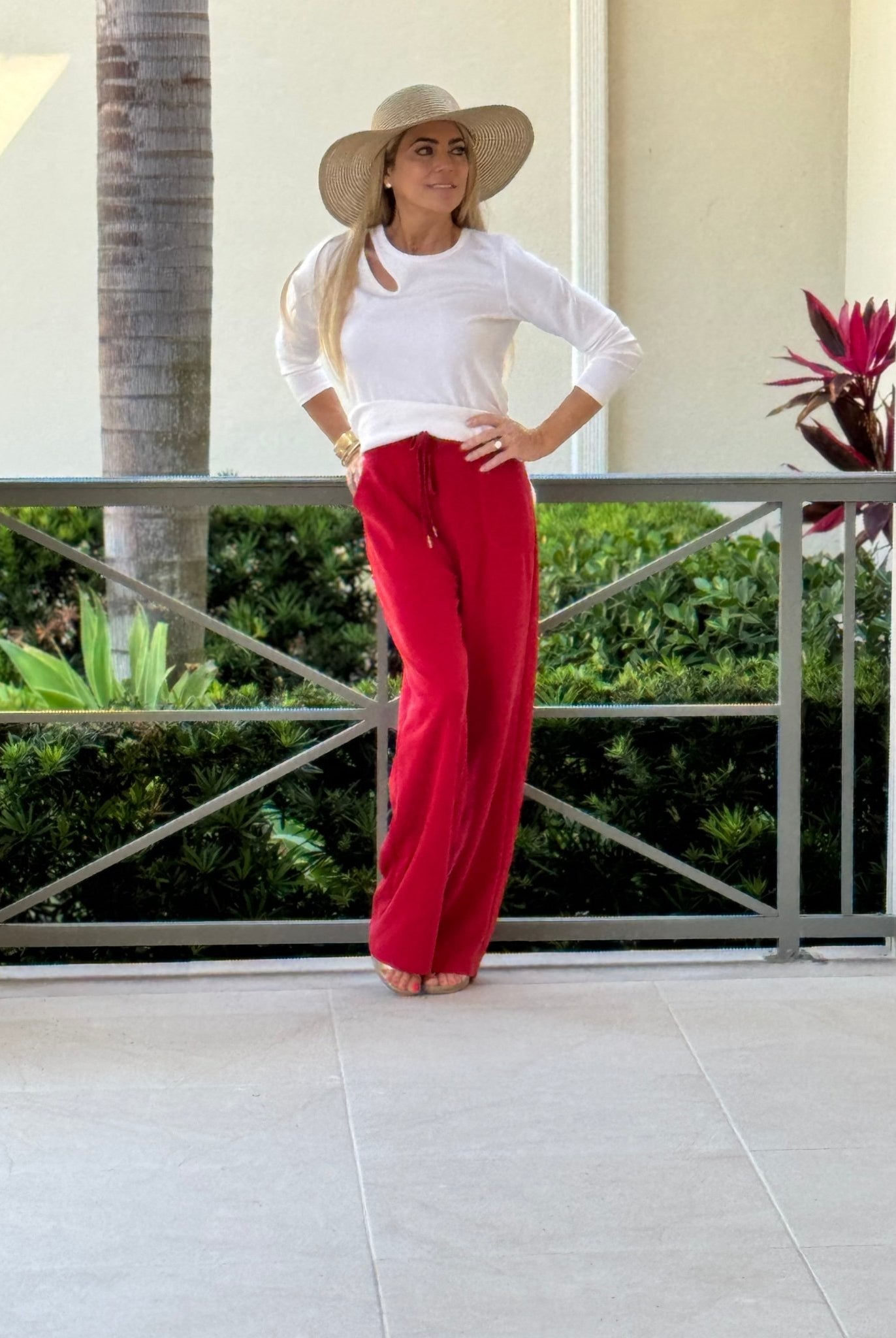 Nikkib SOFT CHIC™ Peekaboo Top - Nikkib Sportswear