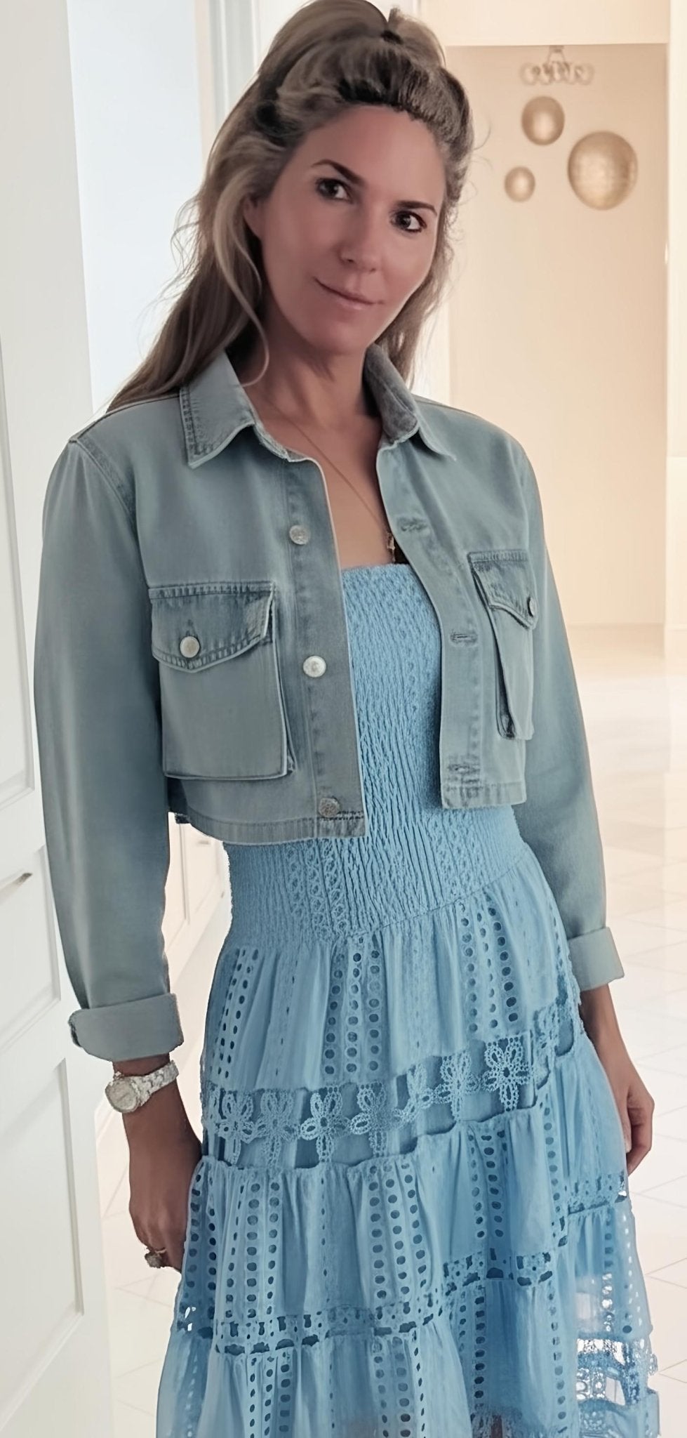 Sandy Cropped Jean Jacket - Nikkib Sportswear