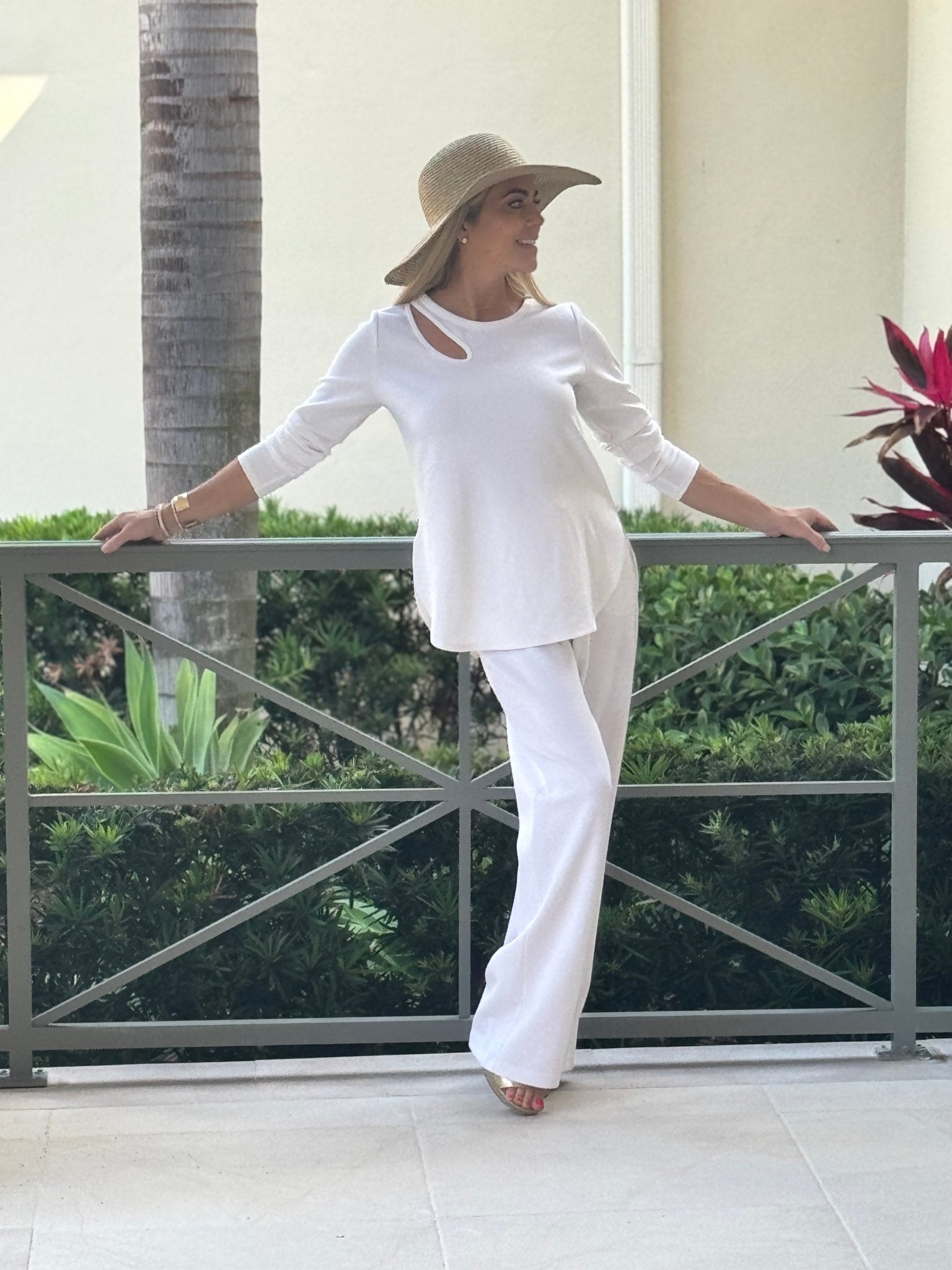 Nikkib SOFT CHIC™ Peekaboo Top - Nikkib Sportswear