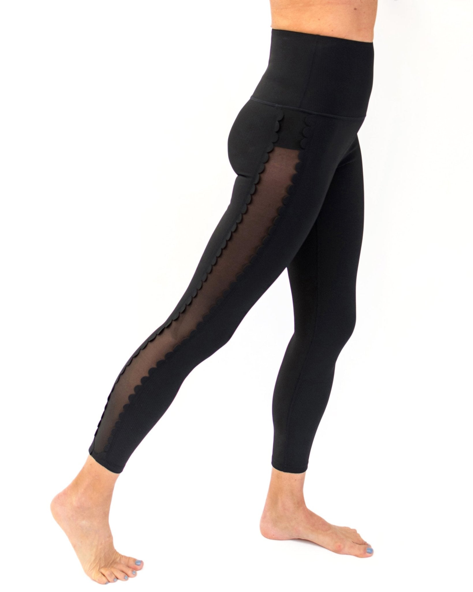 Scalloped Ribbed Legging (2 colors) - Nikkib Sportswear