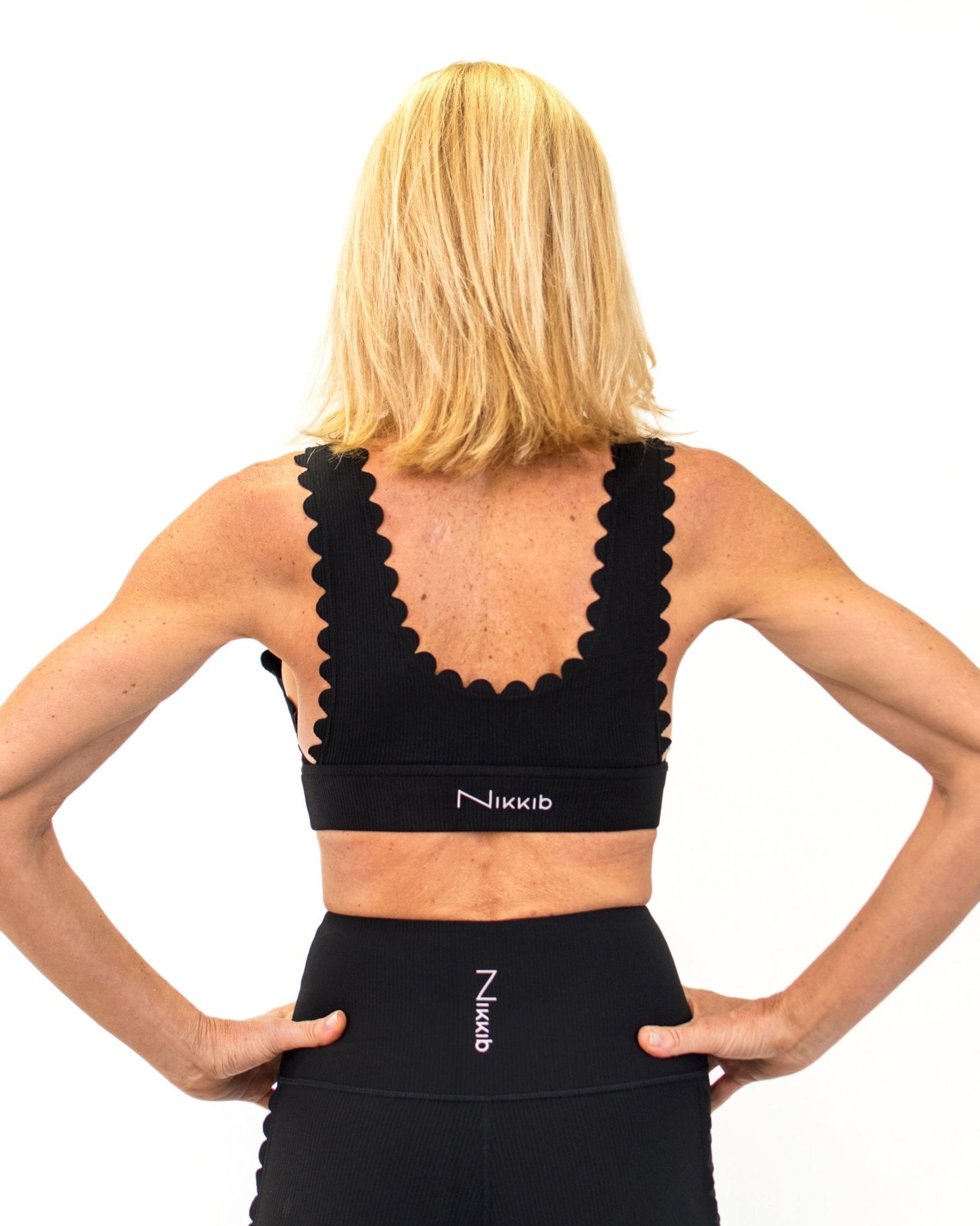 Scalloped Ribbed Sports Bra 2 colors Nikkib Sportswear
