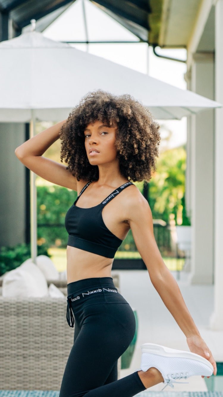 Signature Nikkib Sports bra Solid Black - Nikkib Sportswear